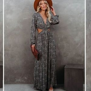 VICI Sexy Cut Out Cross Cross Back Maxi - Size S